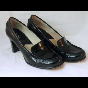 👠Michael Kors black Bayville Slip on loafer shoe.